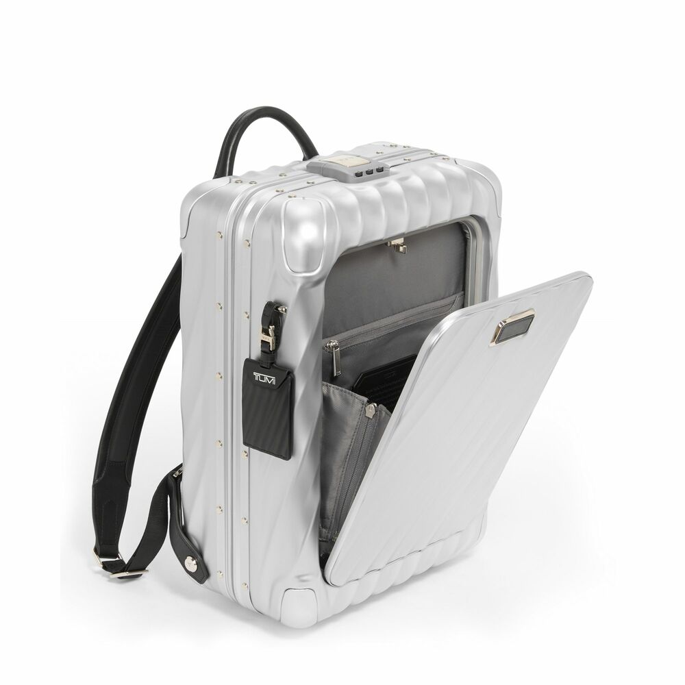 19 Degree Aluminum Backpack Silver