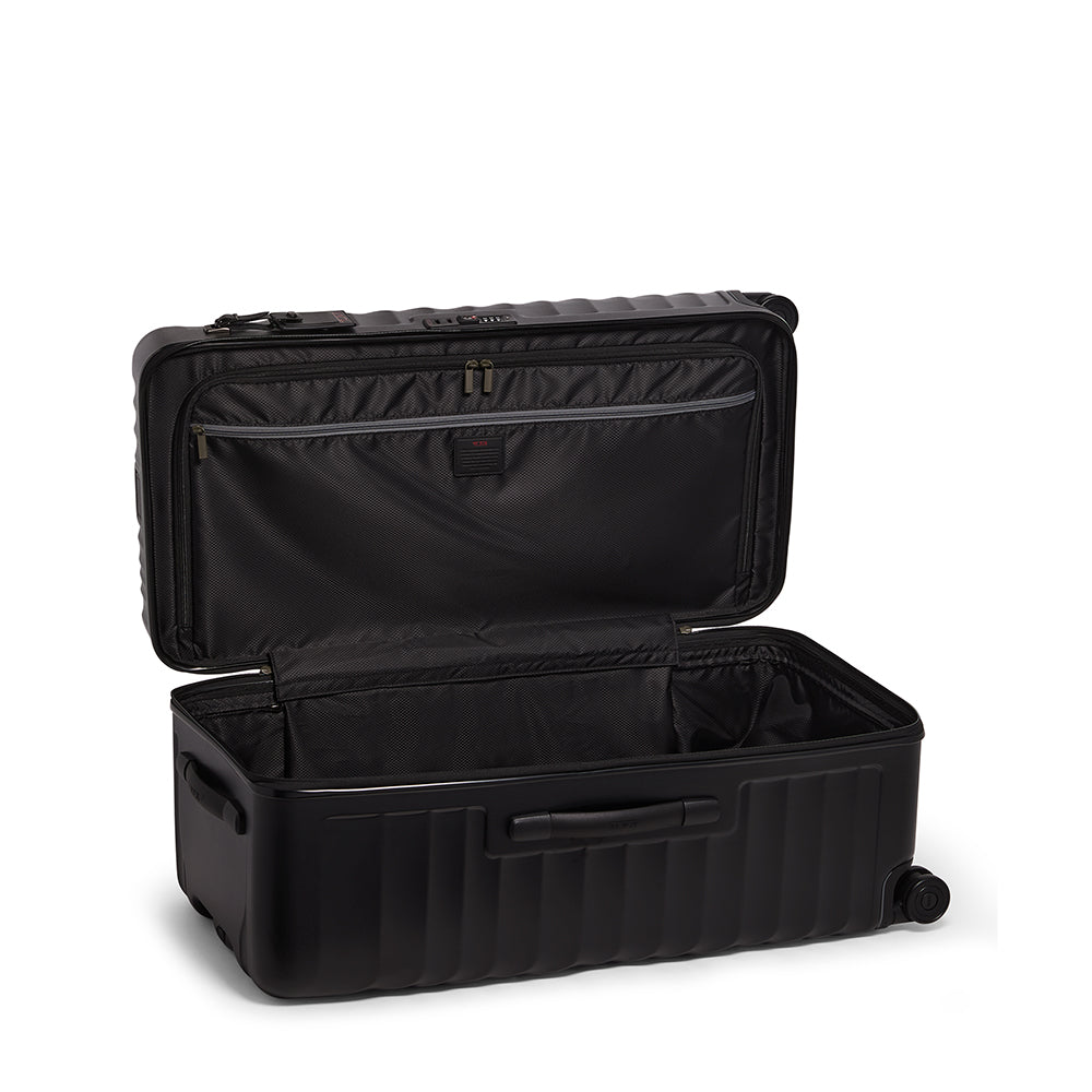 19 Degree Large Rolling Trunk Black Texture
