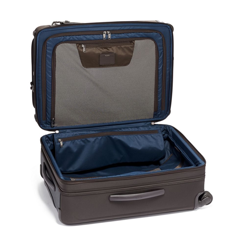 Short Trip Expandable 4 Wheeled Packing Case