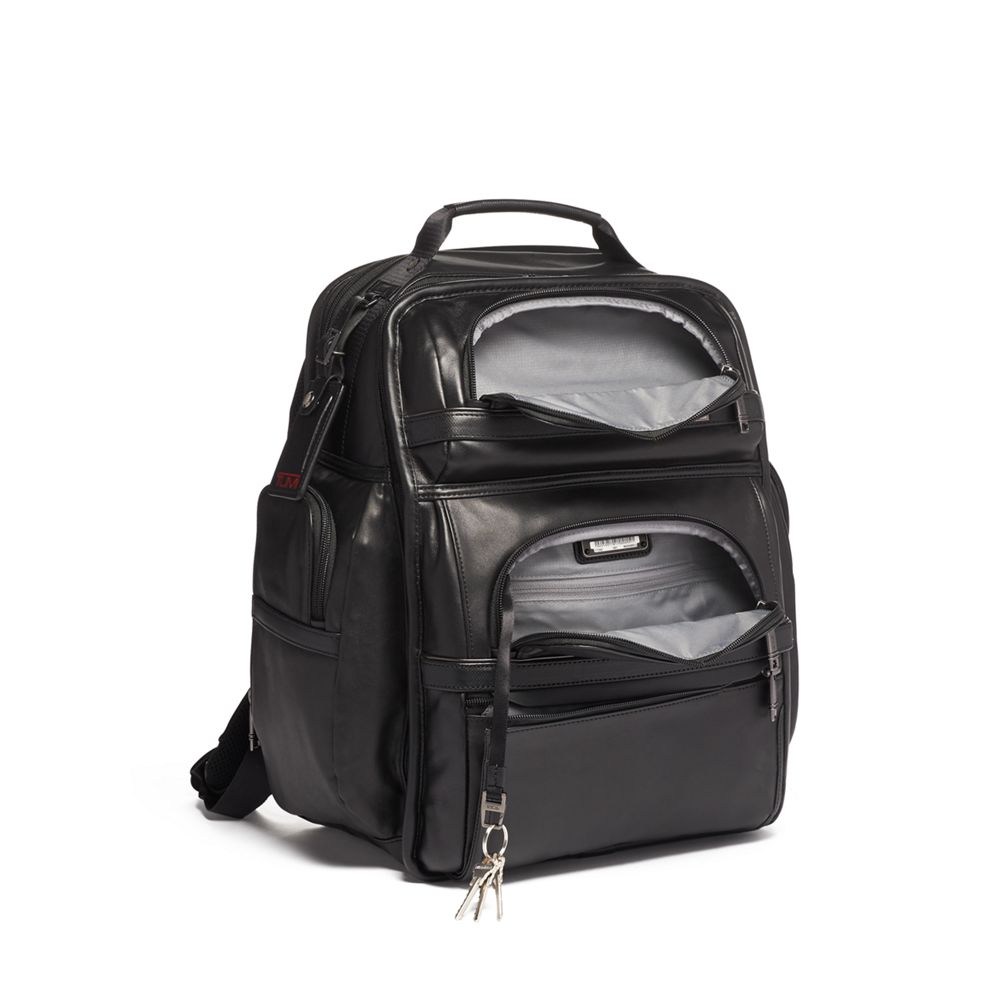 Tumi Brief Pack® Piel