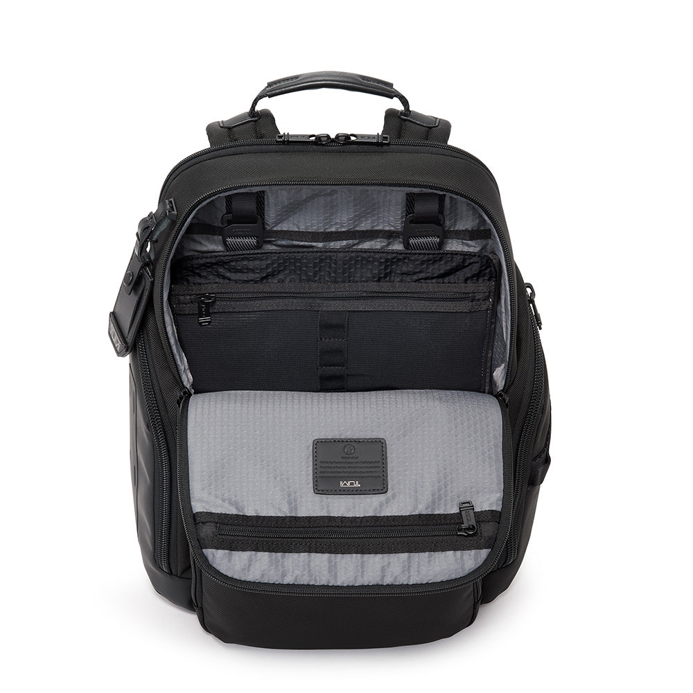 Tumi Travel Access. Modular Accessory Pouch Tumi Red