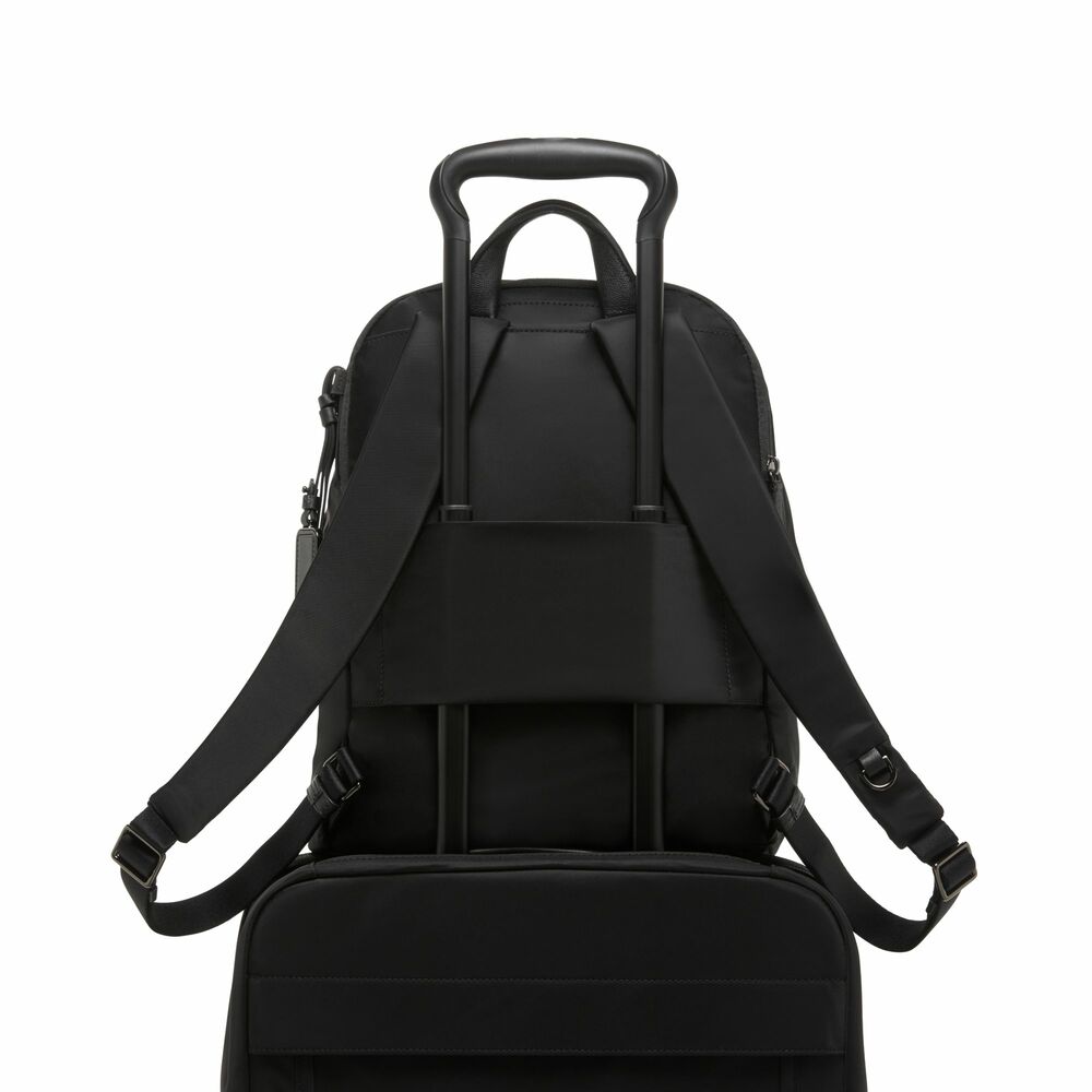 Voyageur Halsey Backpack Black/Gunmetal