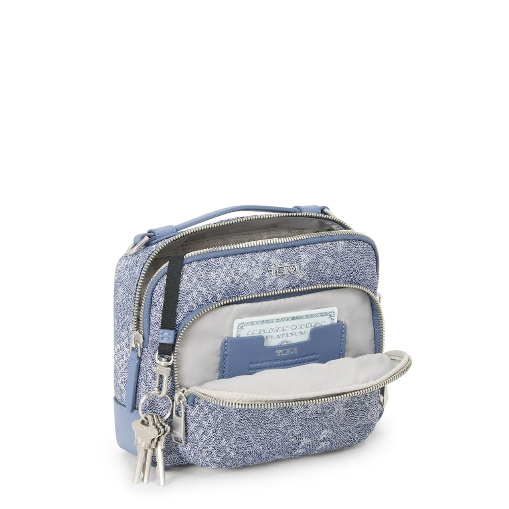 Voyageur Teghan Crossbody Denim Blue