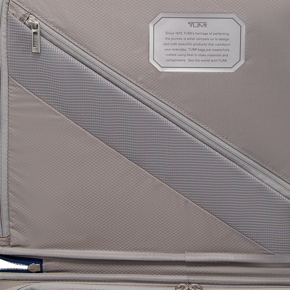 19 Degree Lite International 4 Wheeled Carry On Cobalt